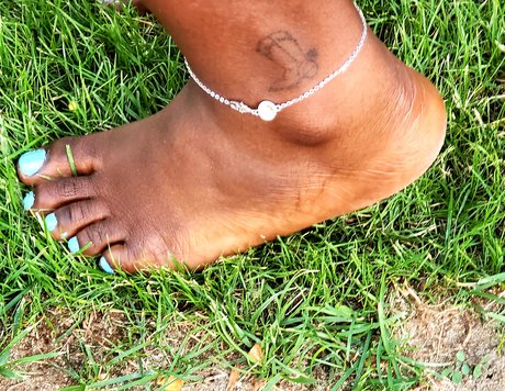 Southern Sole sex actress pic