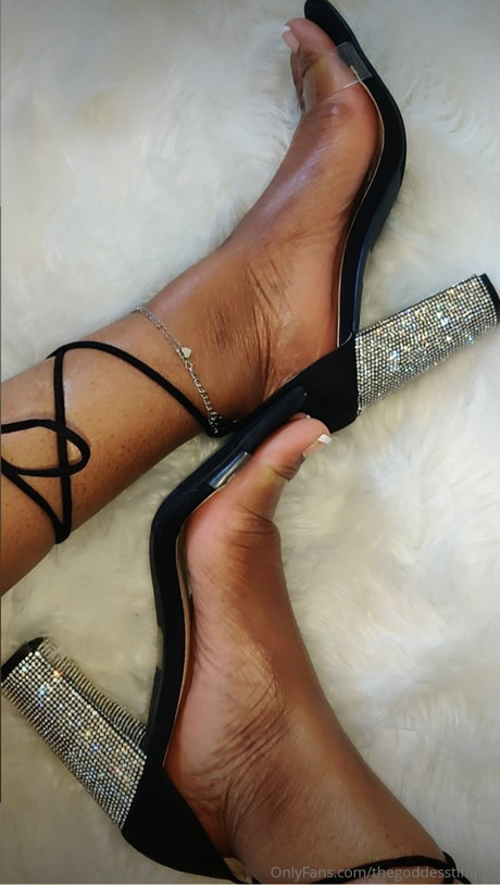 TheGoddessTiffany1Femdom star erotic picture