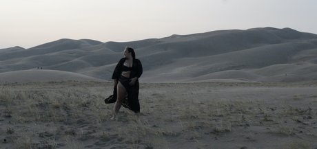 Laurel Lass sexy star photos