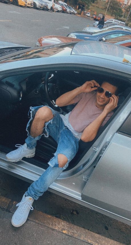 Fernando Garcia erotic model images