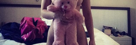 Teddy Vercetti model adult img