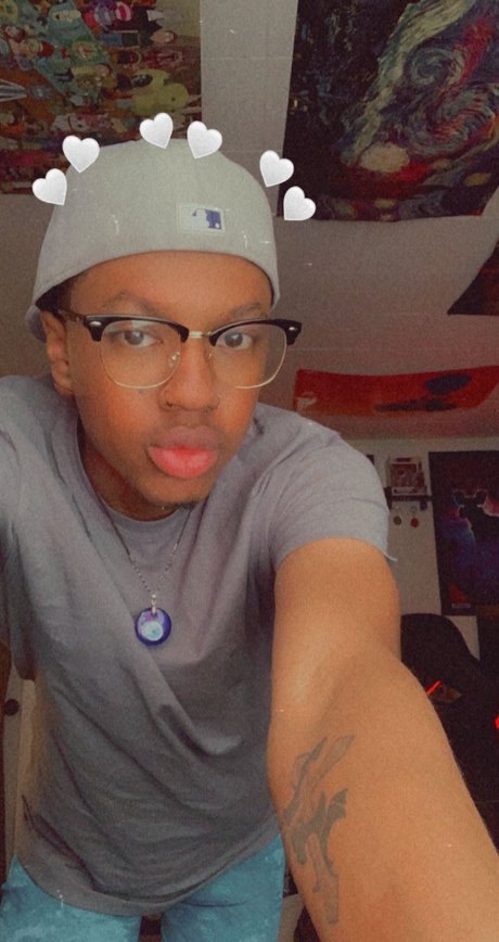 Tavion Smith hd star photo