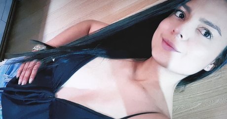 Yuyi nudes star photos