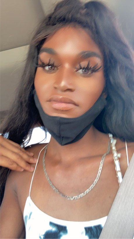 Ts kendria model erotic picture