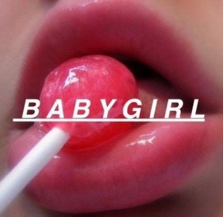 CinnaBun erotic pornstar picture