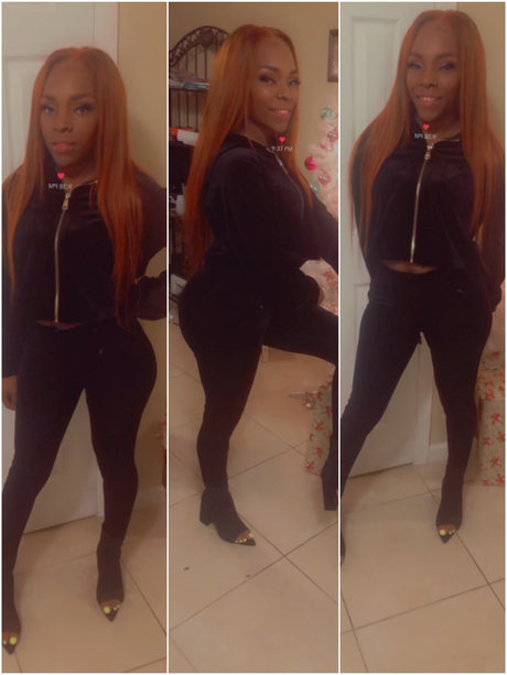 F u n s i z e_ high quality model photo