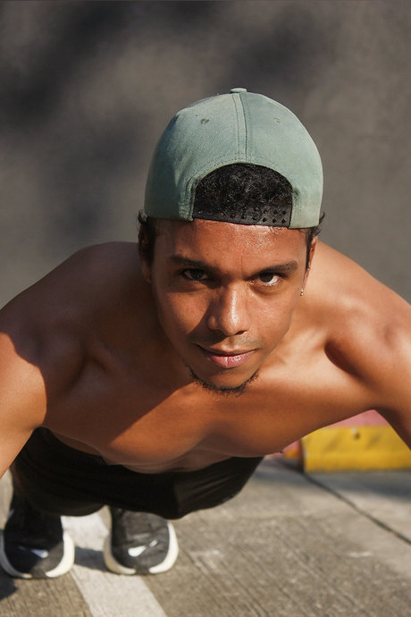 _L A T I N L I C I O U X_ naked model photo