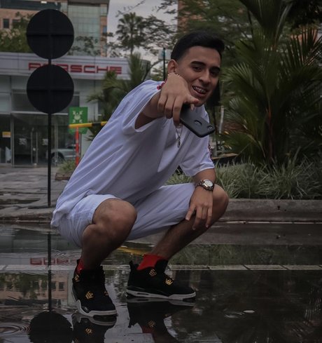 Onedy backstage perfect pornstar photos