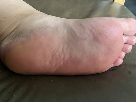 Feet XXX Fest exclusive actress galleries