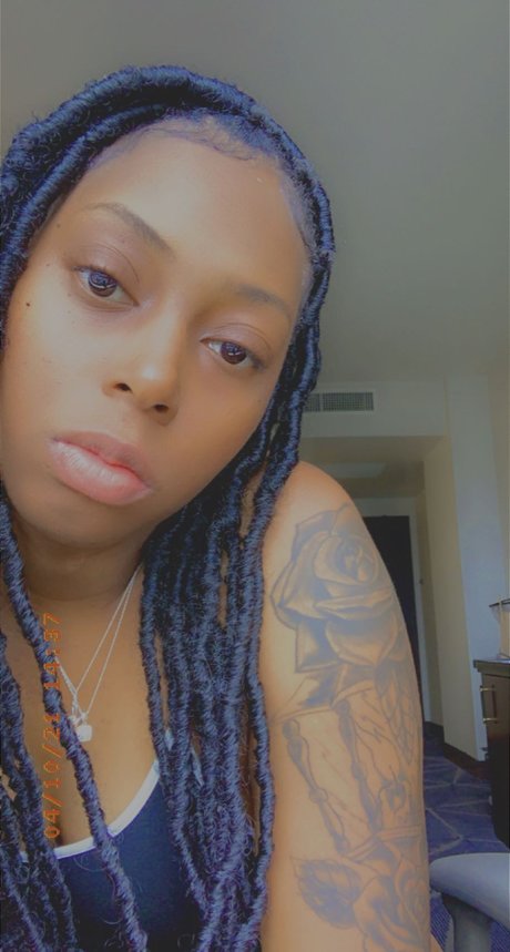 Veevee nudes pornstar image