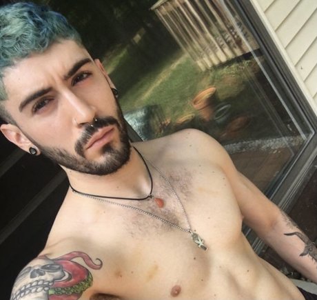 KSatyrxxx star free pics