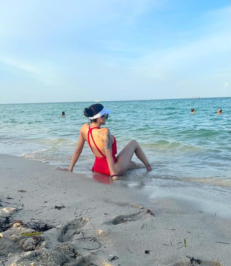 Danny Lovve free model pics