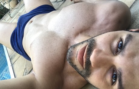 Hugo Castro porn model img