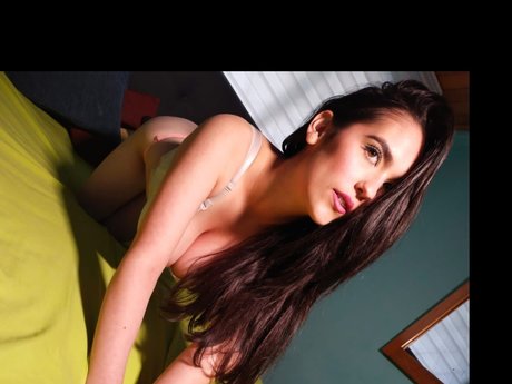 Soybella hot model pics