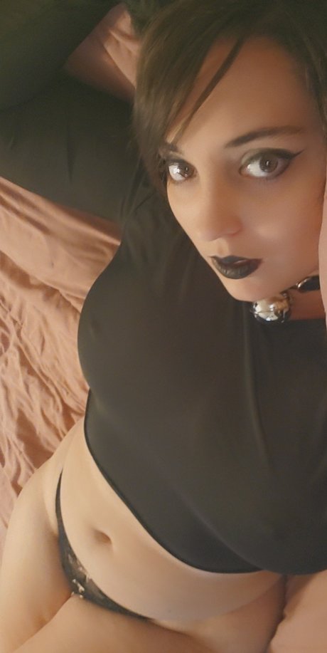 Fluff Off adult actress pic