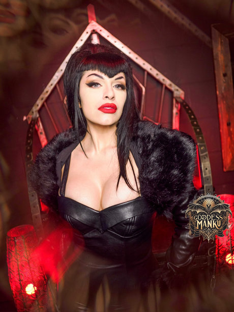 Goddess Manku model naked image