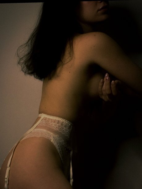 friday grl_ model pretty pics