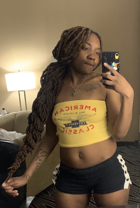 B R A T_ pretty star pics