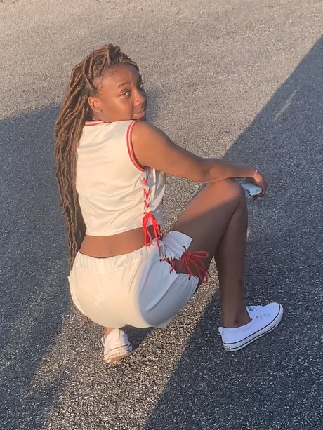 B R A T_ pornstar perfect picture