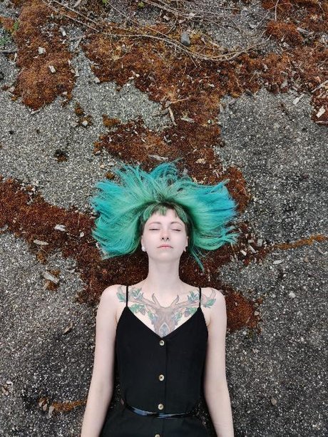 Livia Quinn adult star img