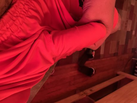 Devalon hot model photo