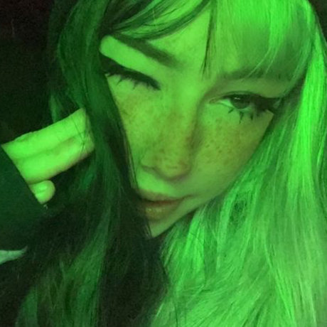 Kia_ free pornstar photo