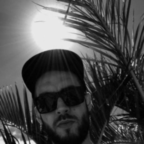 kikfeetXX best pornstar pic