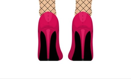 World at her feet star nudes photos