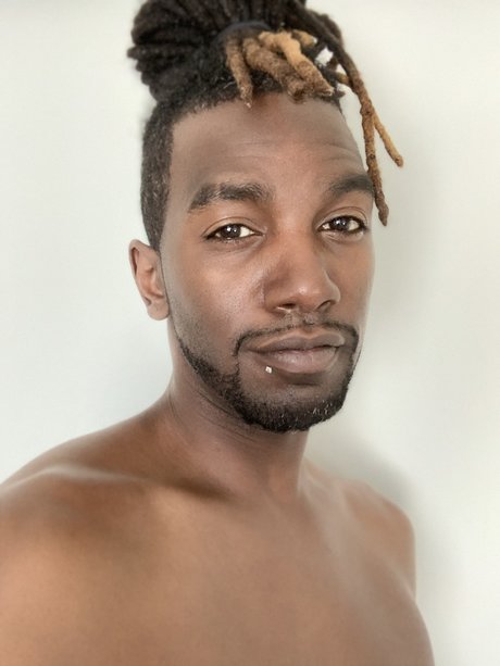 InFamouS DexXx exclusive actress archive