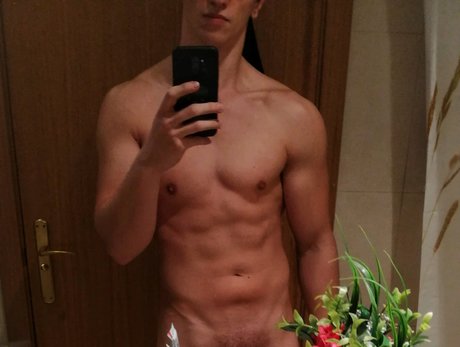 JackXL naked actress pic