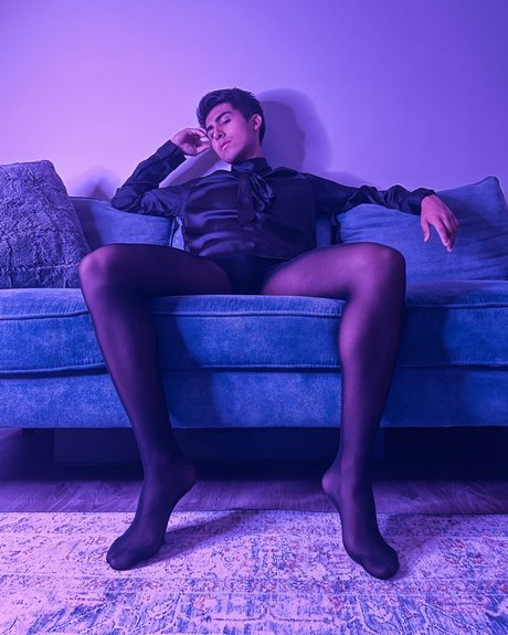 Male Sheers model top photos