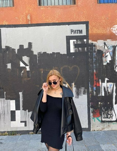 amberfoxyyy high quality pornstar archive