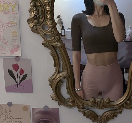 hi sofiasun model erotic pictures