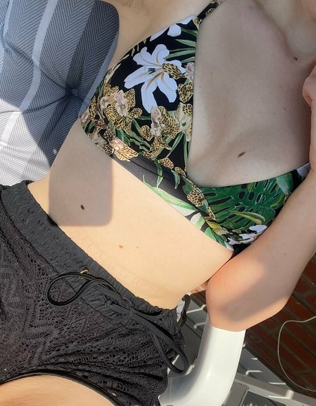 lilbloomix naked star pics