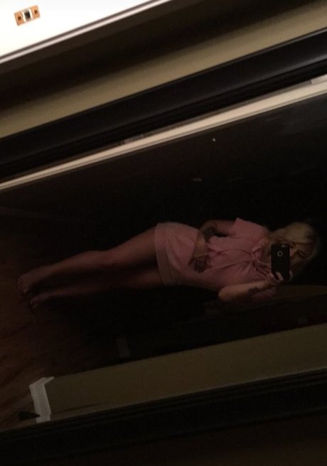 bride onlyfans pornos picture