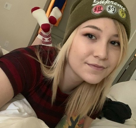 Fooya sexy model pic