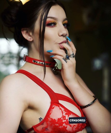 KrispyKremeRose model sexy images