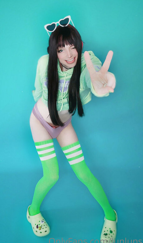 lunluns pornstar sexy photo