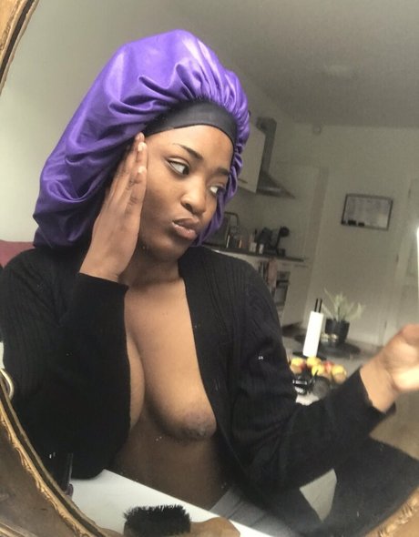 asian top onlyfans sex image