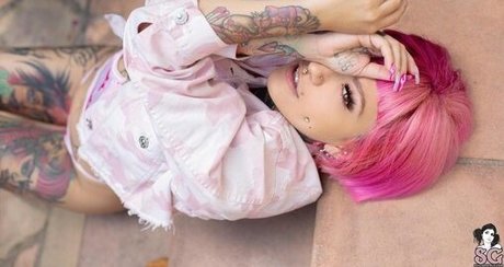 Pink Suicide nudes actress pic
