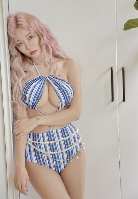 Berry0314 pornstar nude img