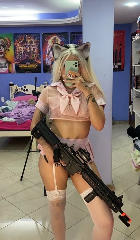 mayhemandbacon nice actress archive