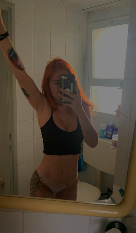 April Harel sex actress galleries