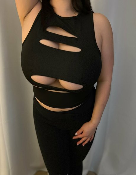 lilyfox xo star exclusive pictures