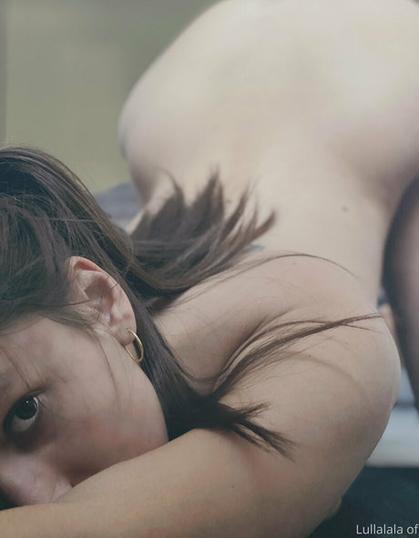 luna olivieri model art gallery