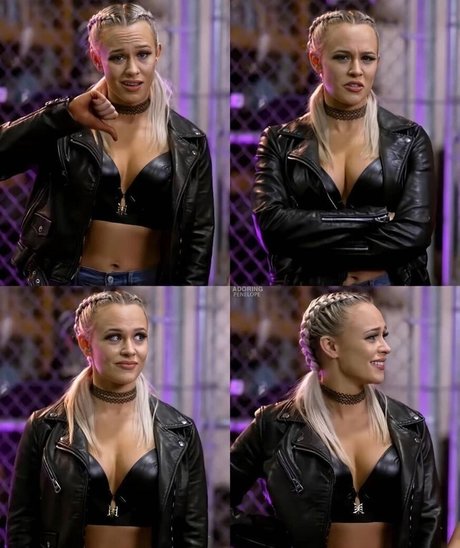 tattooed shemale onlyfans adult gallery