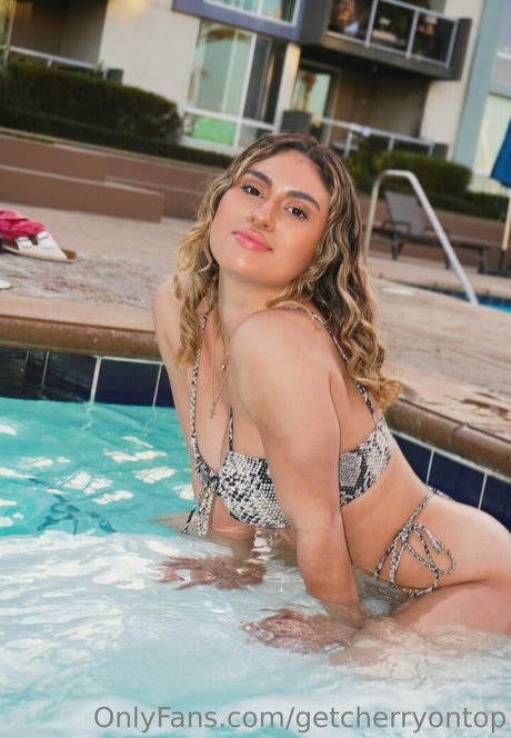 whoisvictoriax nice actress img