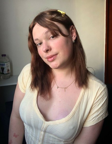 Ofelelia Scheider pornstar erotic pic