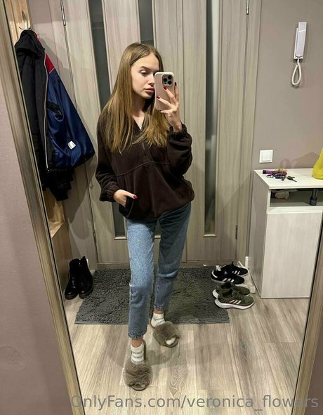 veronica flowers star erotic pic