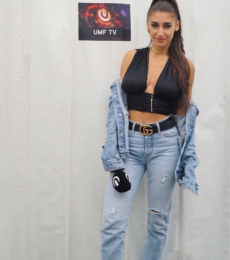 mother daughter onlyfans art xxx galleries